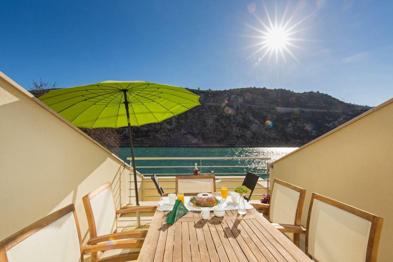 Villa Casia Мокошица Экстерьер фото